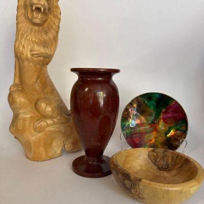 Lot of Carved Wood Lion, Turned Wood and Painted Wood Etc

