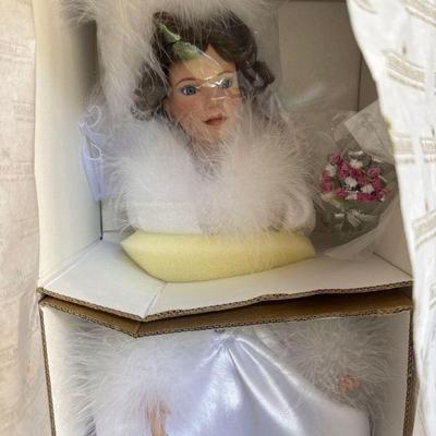 Ashton Drake Galleries "Winter Romance" Doll
