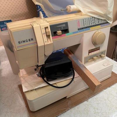 Singer Sewing Machine