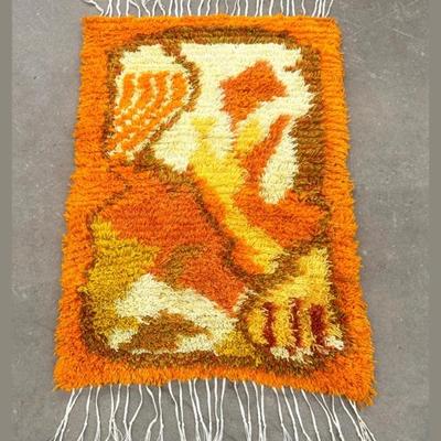 #119 • 1970's Latch Hook Rug / Wall Hanging
