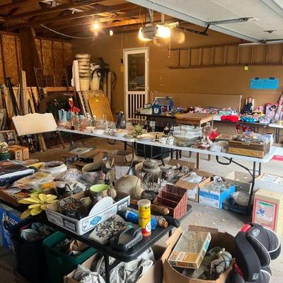 Estate sale photo