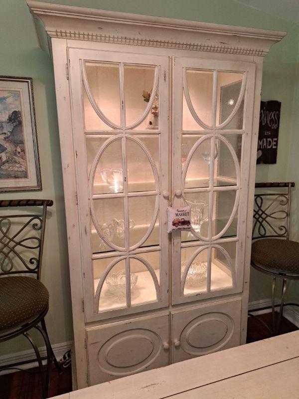 60 OFF Saturday! Mount Dora 3Day Estate Sale