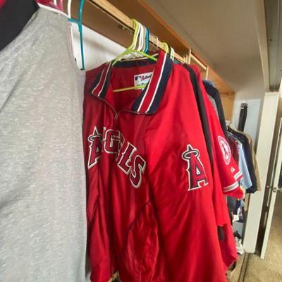 MLB sportsware