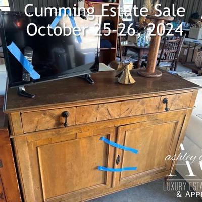Estate sale photo