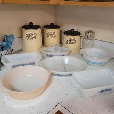 Canister Set and Bakeware