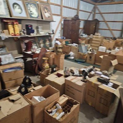 Estate sale photo