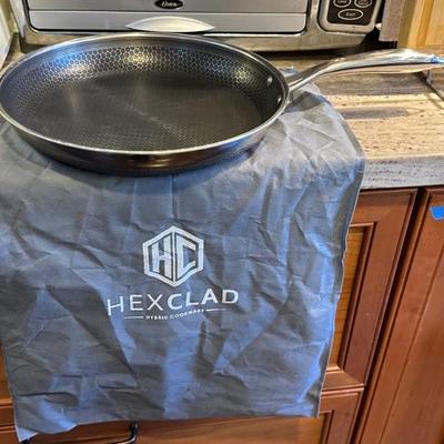 Hexclad frying pan