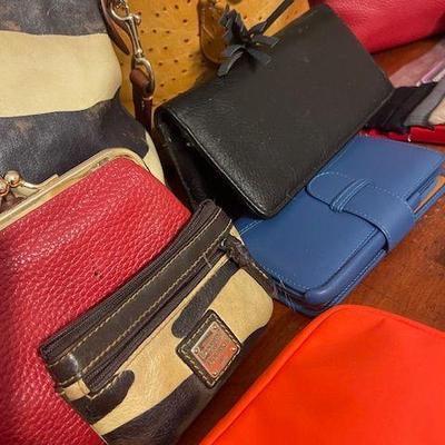 Dooney & Bourke