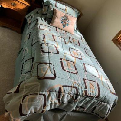 Set 1: Twin Bed w/ Geometric Quilt & Matching Sheet & Pillows	