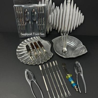 Fitz & Floyd Seashell Serving Set w/ Seafood Utensils	