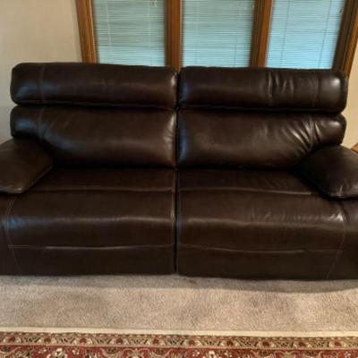 High Quality Power Reclining Leather Loveseat - Extra-Wide	