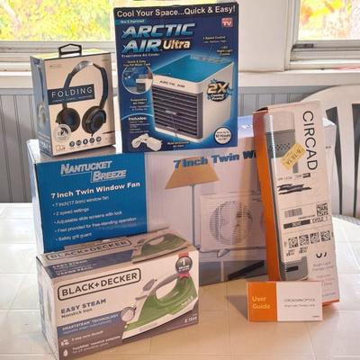 Like-New In Box Lot
