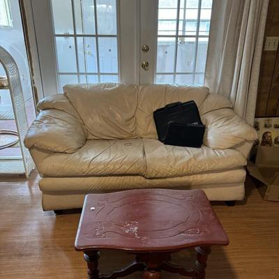 Love seat in Pleather $50