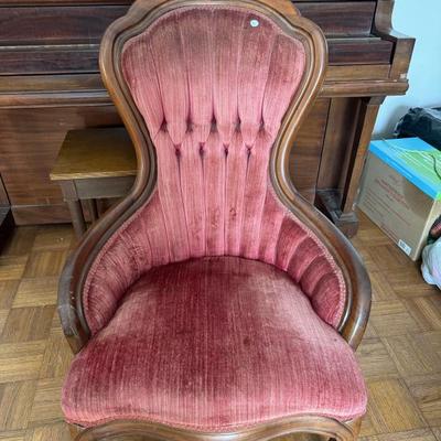 Victorian Queen Chair in Mahogany