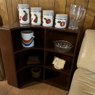Dark wood Corner shelf 