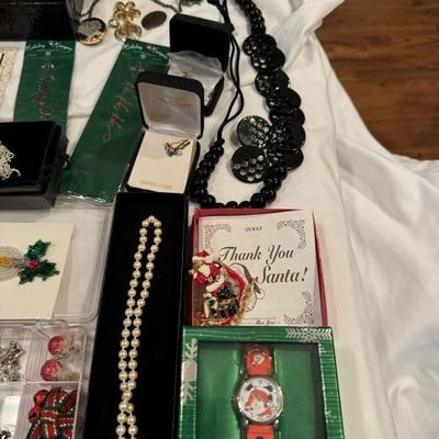 Vintage Jewelry