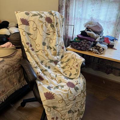 Crewel Duvet Cover, Office chairs