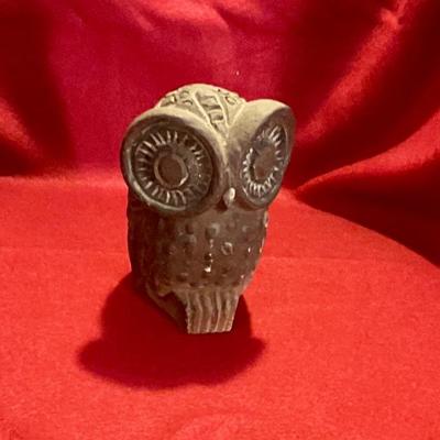 Owl figure