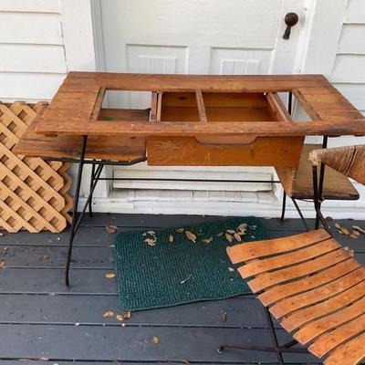 Arthur Omanoff desk with chair