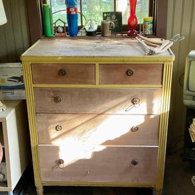 Dresser, just pulled out to sale