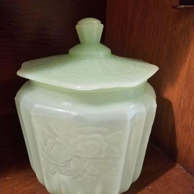 Jadite Cookie or Biscuit jar