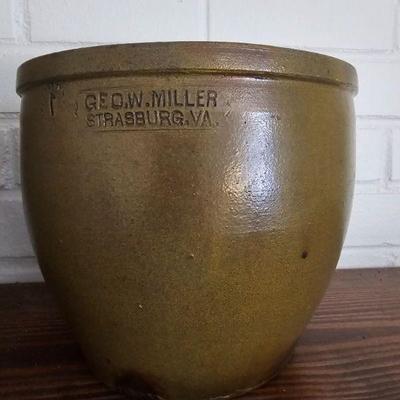 George W. Miller Crock Shenandoah Valley salt-glazed crock