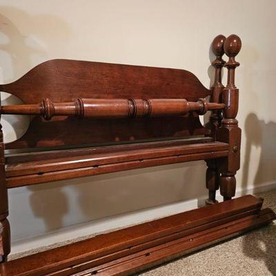 Antique rope bed 