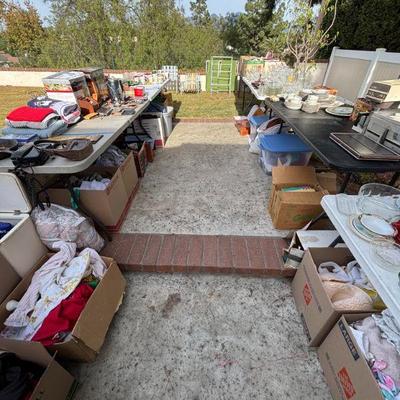 Estate sale photo