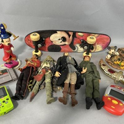 Lot 101 | Mickey Mouse, Game Boy, Donkey Kong Country & More
