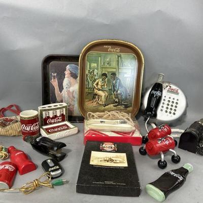 Lot 347 | Vintage Metal Trays, Bathroom Decor & More
