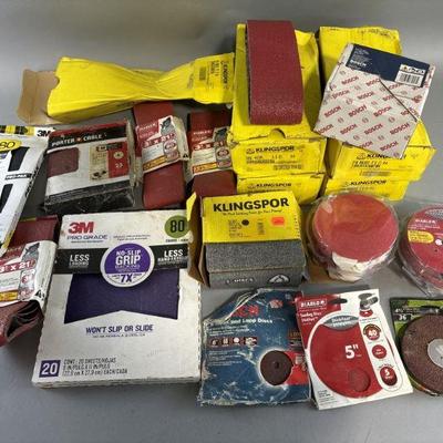 Lot 153 | Various Sanders
