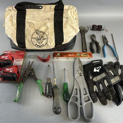 Lot 138 | Vintage Klein Toolbag & Various Tools
