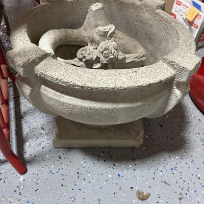 Lot 262 | Cement Garden Items
