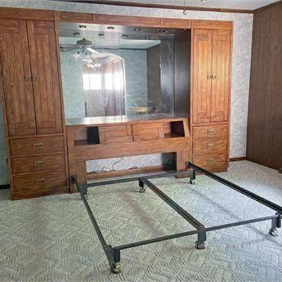 Drexel Woodbrair Bed