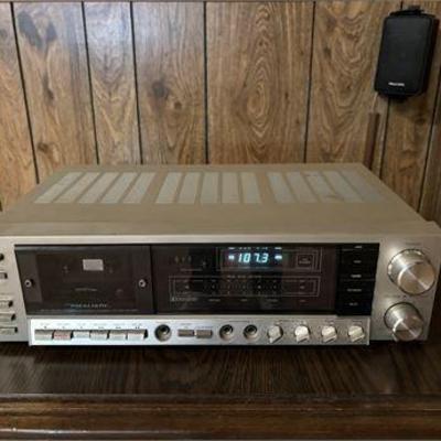 Realistic AM/FM Receiver/Cassette Recorder .jpg