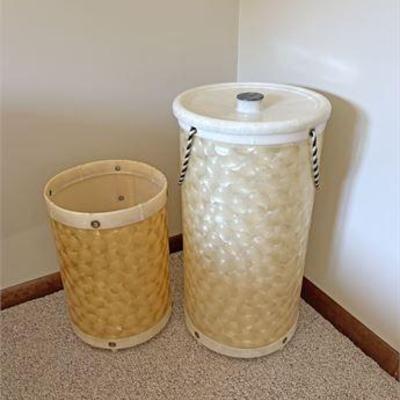 Mid Century Tuppercraft Hamper Set.jpg