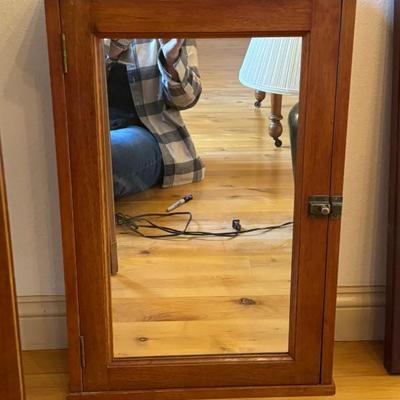 In person Sale- Medicine Cabinet