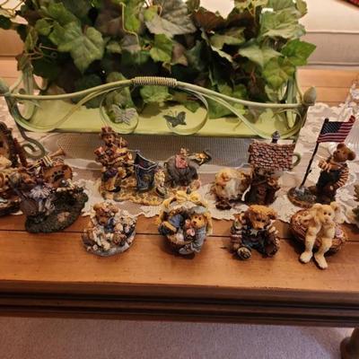 Boyd bear figurine collection