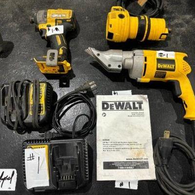 https://auctions4america.proxibid.com/Auctions-4-America/AC-Company-Liquidation-Tools-Office-Equipment/event-catalog/268741