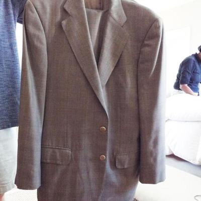 ERMENEGILDO ZEGNA BARNEYS OF NEW YORK SUIT