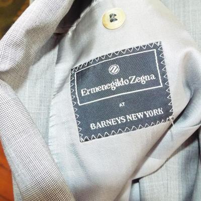 ERMENEGILDO ZEGNA BARNEYS OF NEW YORK SUIT