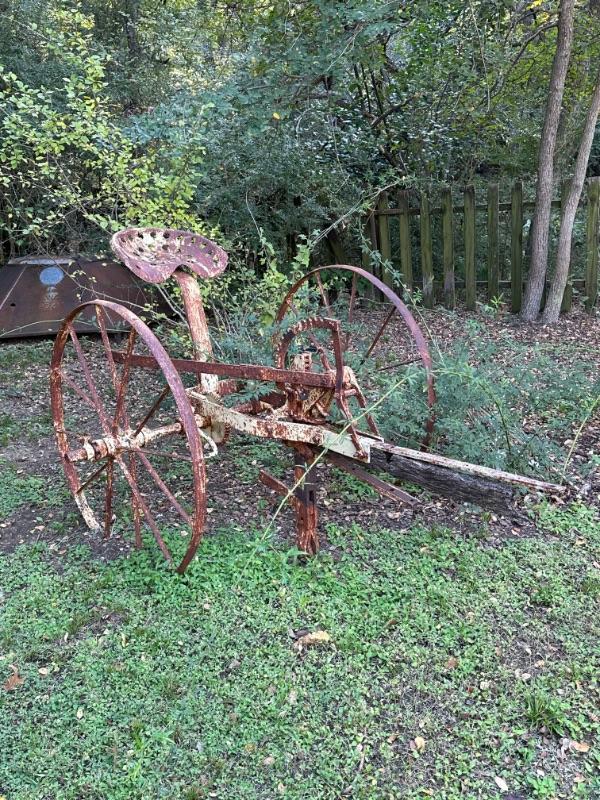 Pickers Heaven! Get Ready to Dig!