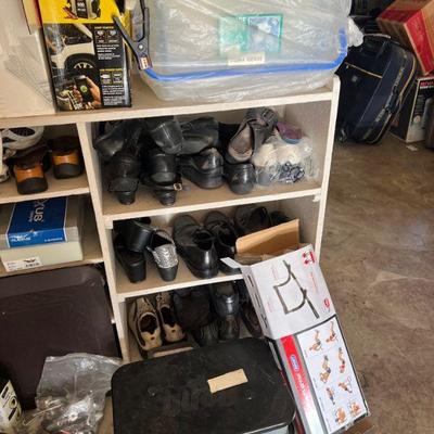 Women's shoes