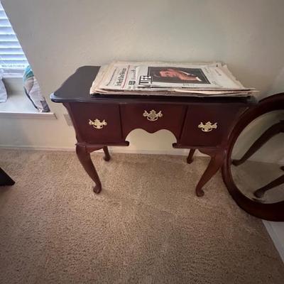 desk