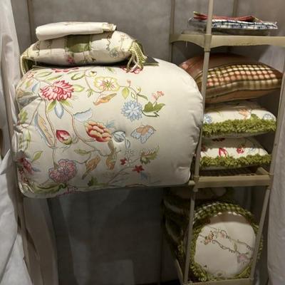 Quality Linens 