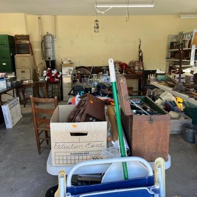 Estate sale photo