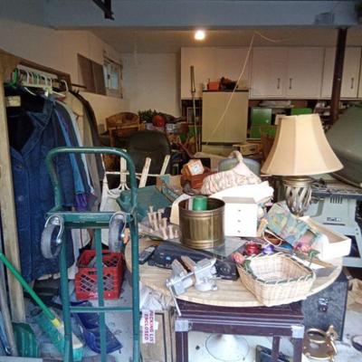 Estate sale photo