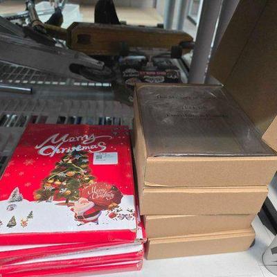 #2576 • (4) Christmas Lights and (4) Book Shaped Vases

