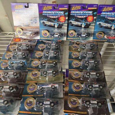 #4300 • NEW!!! (22) Johnny Lighting Dragsters
