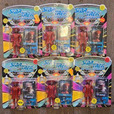 #4238 • NEW!!! (6) Star Trek Figures
